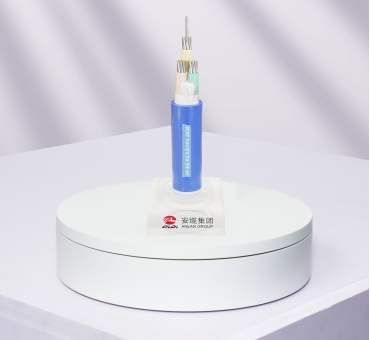 محطة الطاقة النووية تستخدم كابلات من الفئة K3 من الفئة 1 E.