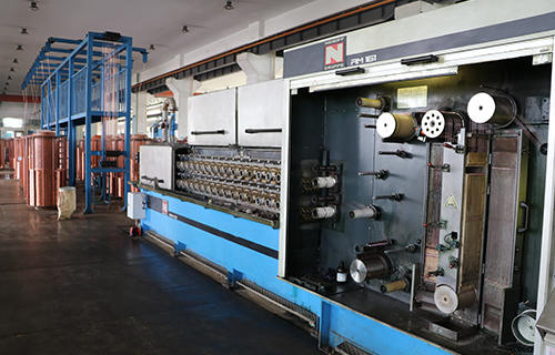 نيهوف، ألمانيا، ستة عشر جهاز سحب عارضة